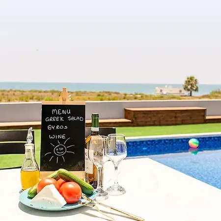 Perfect Seaside Escape With Privacy ! Pensjonat